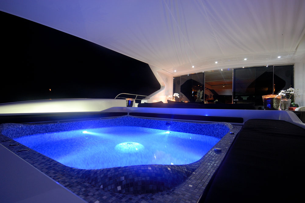 Ares - Exteriors