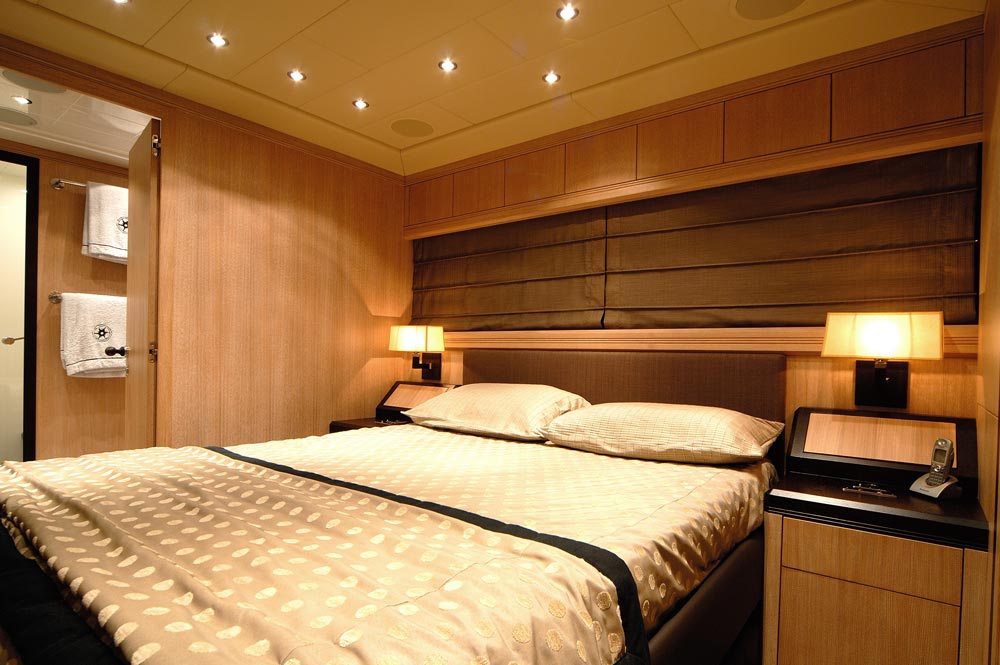 Ares - Interiors